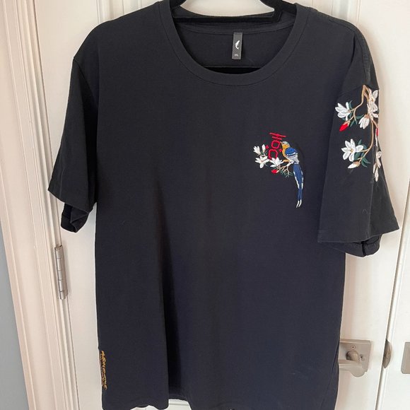 Heavily embroidered short sleeved black cotton tee - Picture 1 of 5